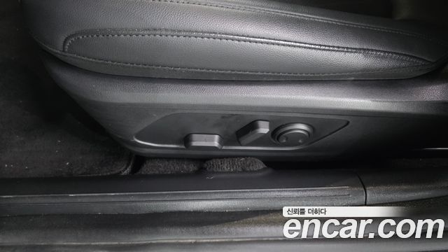 Hyundai Grandeur 2023 — photo 33