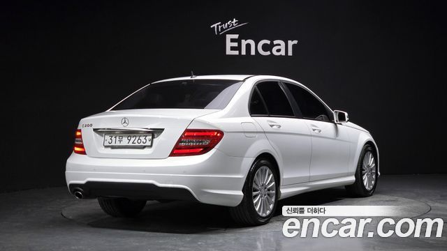 Mercedes-Benz C-Class 2014 — photo 2
