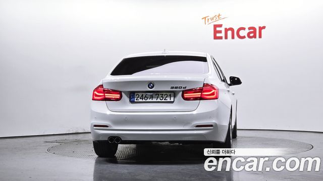 BMW 3-Series 2018 — photo 4
