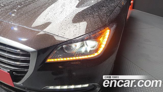 Genesis G80 2018 — photo 8