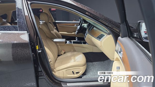 Genesis G80 2018 — photo 16