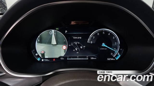 Genesis G80 2022 — photo 8