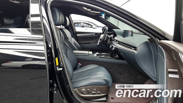Genesis G80 2022 — photo 11