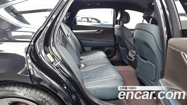 Genesis G80 2022 — photo 12