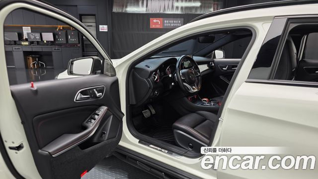 Mercedes-Benz GLA-Class 2016 — photo 10