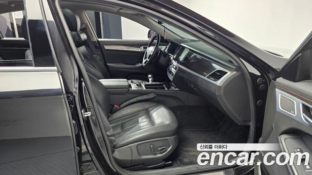 Genesis G80 2018 — photo 16