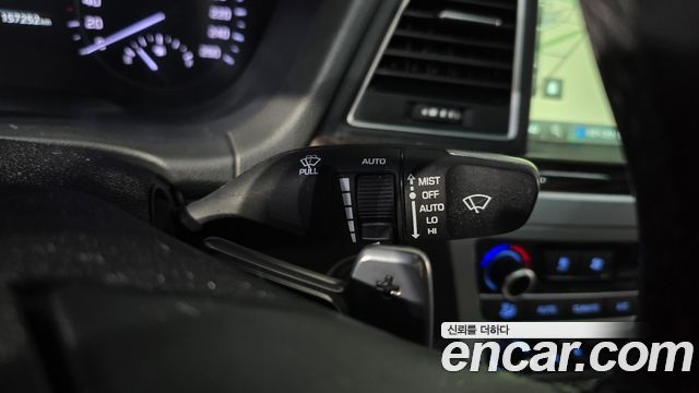Genesis G80 2018 — photo 27