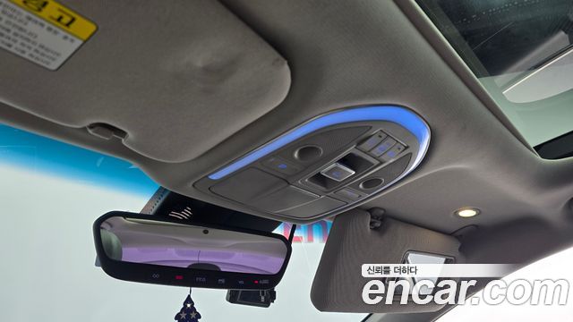 Genesis G80 2018 — photo 29