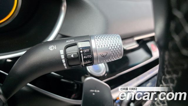 Genesis G80 2022 — photo 21