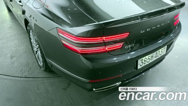 Genesis G80 2022 — photo 9