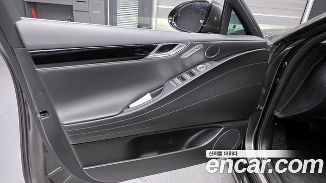 Genesis G80 2022 — photo 14