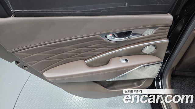Kia K9 2019 — photo 15