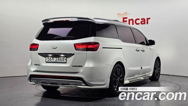 Kia Canival 2018 — photo 2