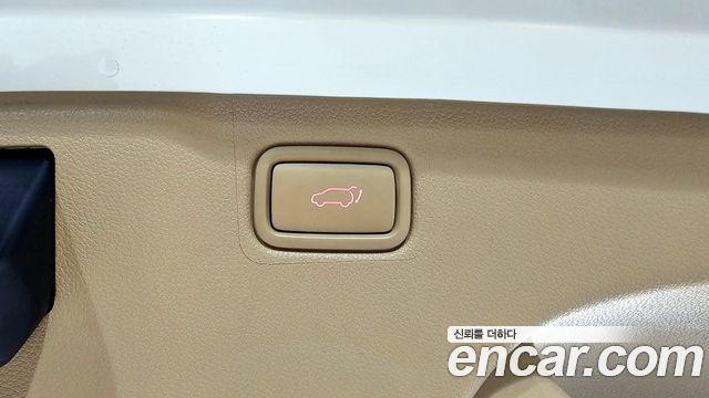 Kia Canival 2018 — photo 19