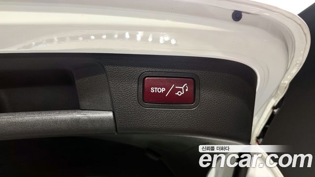 Mercedes-Benz GLA-Class 2018 — photo 24