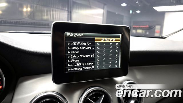 Mercedes-Benz GLA-Class 2018 — photo 29