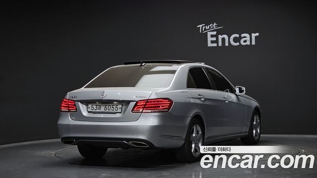 Mercedes-Benz E-Class 2014 — photo 2