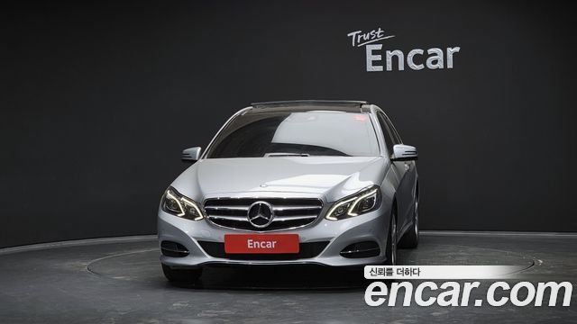 Mercedes-Benz E-Class 2014 — photo 3