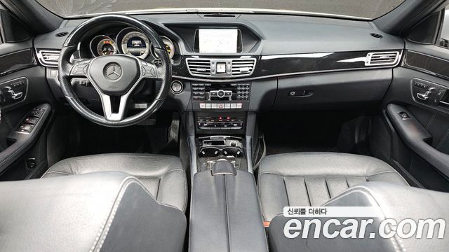 Mercedes-Benz E-Class 2014 — photo 7