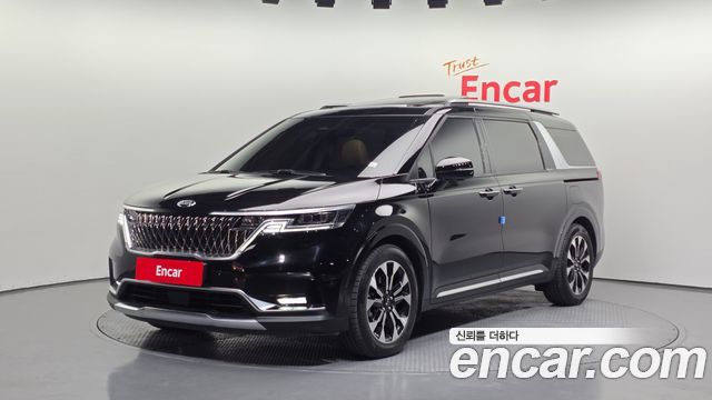 Kia Canival 2021 — photo 1