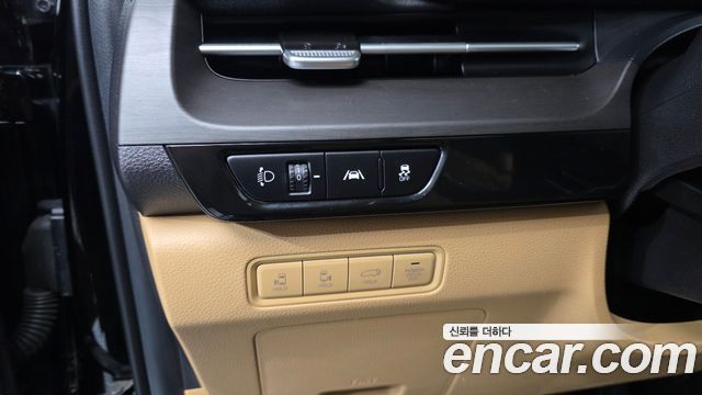 Kia Canival 2021 — photo 20