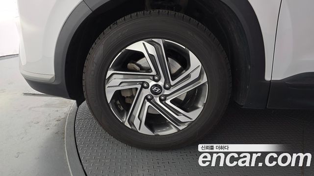 Hyundai Santafe 2021 — photo 5