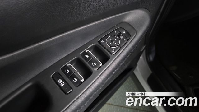 Hyundai Santafe 2021 — photo 23