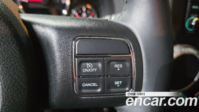 Jeep Wrangler 2017 — photo 29