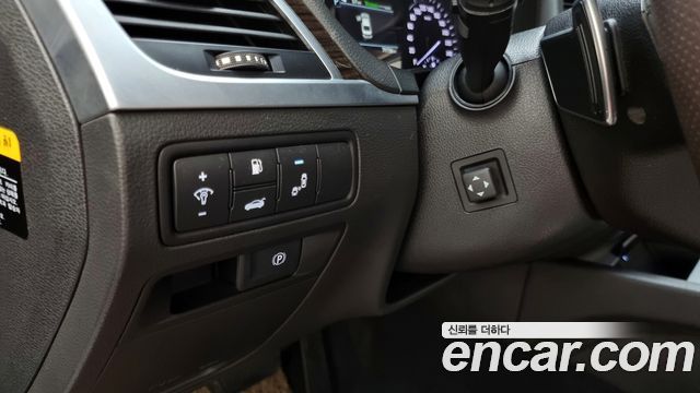 Genesis G80 2018 — photo 15