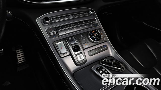 Hyundai Santafe 2021 — photo 9