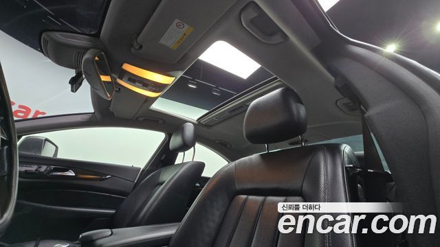 Mercedes-Benz CLS-Class 2012 — photo 19