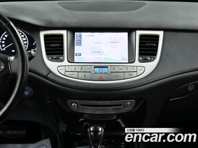 Hyundai Genesis 2012 — photo 14