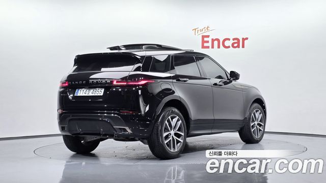 Land Rover Range Rover Evoque 2024 — photo 2
