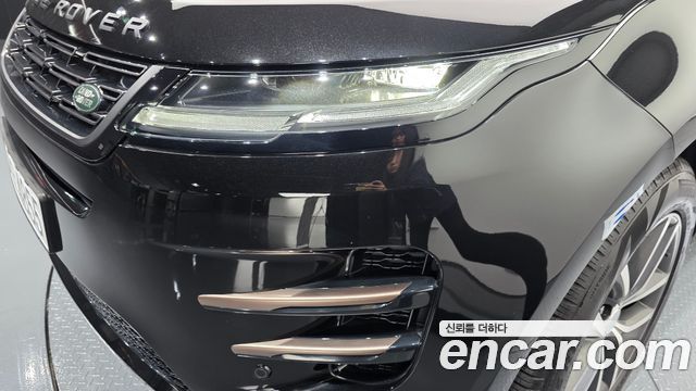 Land Rover Range Rover Evoque 2024 — photo 8
