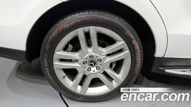 Mercedes-Benz GLE-Class 2018 — photo 5