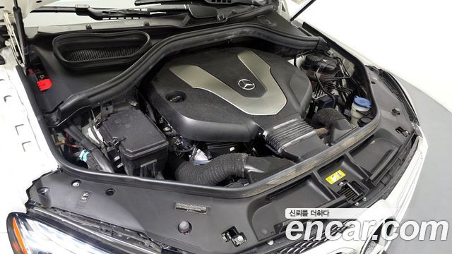 Mercedes-Benz GLE-Class 2018 — photo 6
