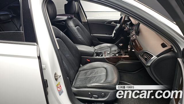 Audi A6 2015 — photo 10