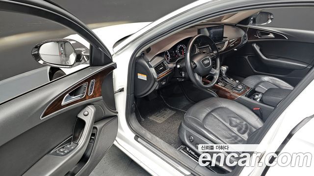 Audi A6 2015 — photo 12