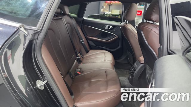 BMW 2-Series 2021 — photo 12