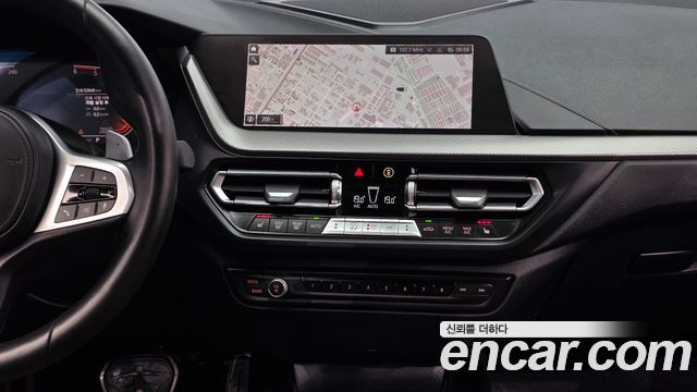 BMW 2-Series 2021 — photo 15