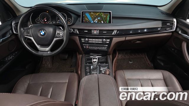 BMW X5 2017 — photo 7