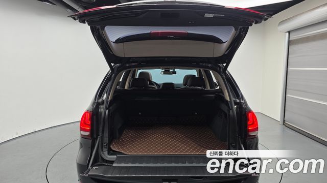 BMW X5 2017 — photo 20