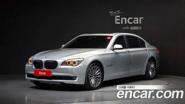 BMW 7-Series 2012 — photo 1