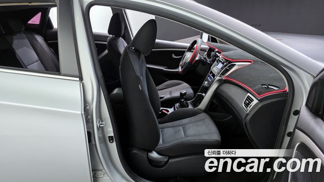 Hyundai i30 2012 — photo 12