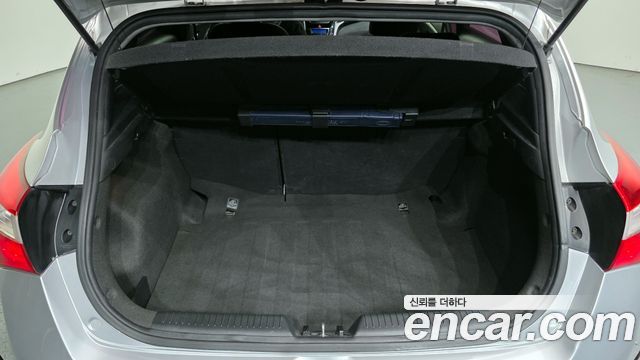 Hyundai i30 2012 — photo 20
