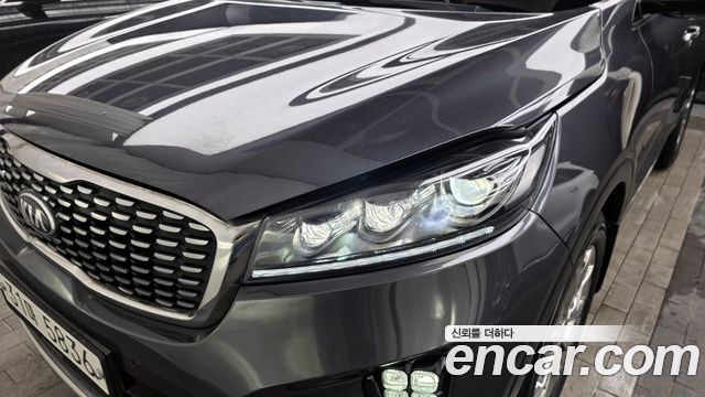 Kia Sorento 2018 — photo 8