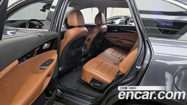 Kia Sorento 2018 — photo 16