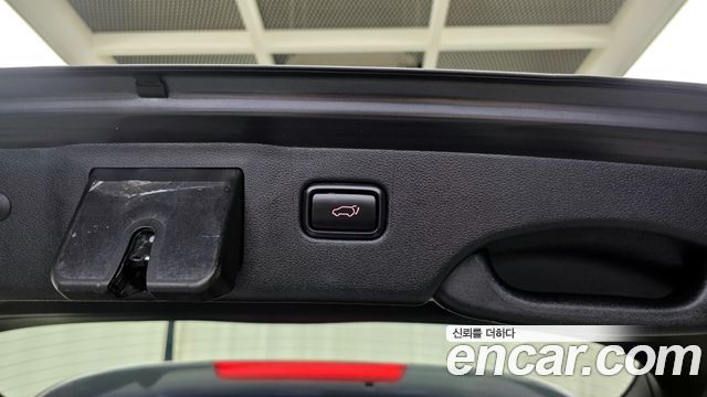 Kia Sorento 2018 — photo 27