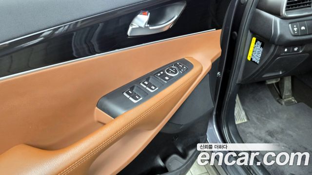 Kia Sorento 2018 — photo 29
