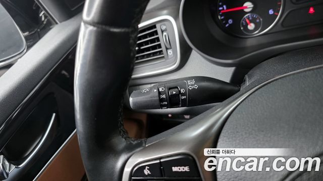 Kia Sorento 2018 — photo 34